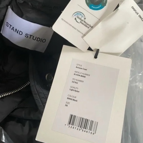 Stand Studio Anissa Oversized Quilted Shell Down Puffer Coat - Picture 3 of 3